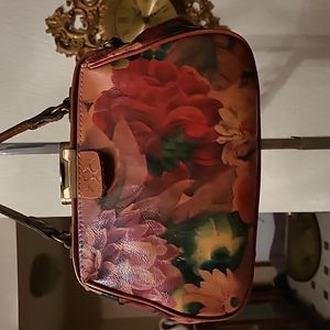 Patricia Nash crossbody.